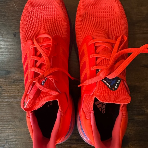 Adidas UltraBoost 4.0 ISS Series Solar Red - Picture 6 of 6